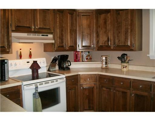 100 Michigan Street Millinocket, ME 04462 - Photo 9 of 23 Kitchen.