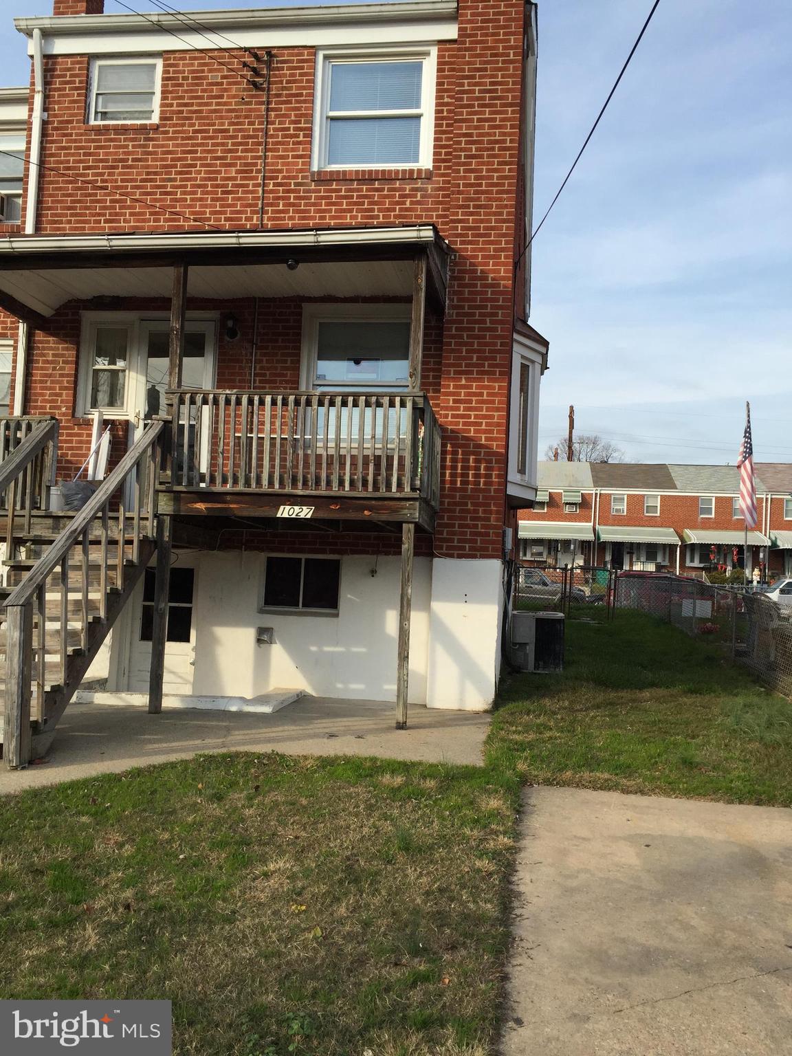 1027 Middlesex Road Essex, MD 21221 - Photo 11 of 11 Back covered deck