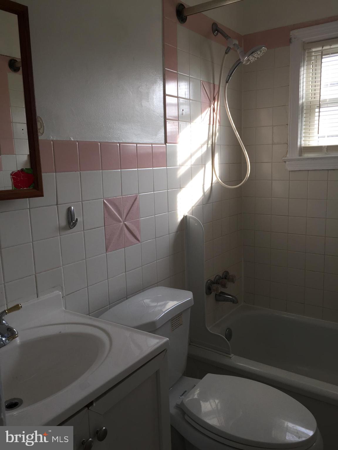 1027 Middlesex Road Essex, MD 21221 - Photo 5 of 11 Upstairs bath