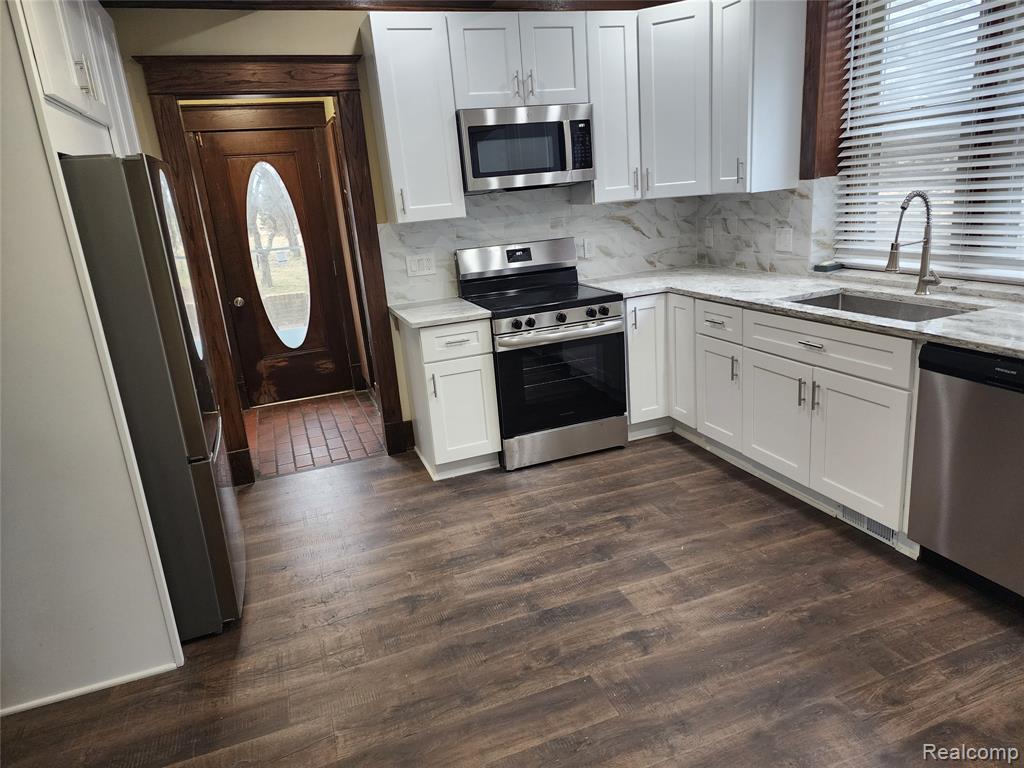 8164 Perry Road Grand Blanc, MI 48439 - Photo 5 of 21
