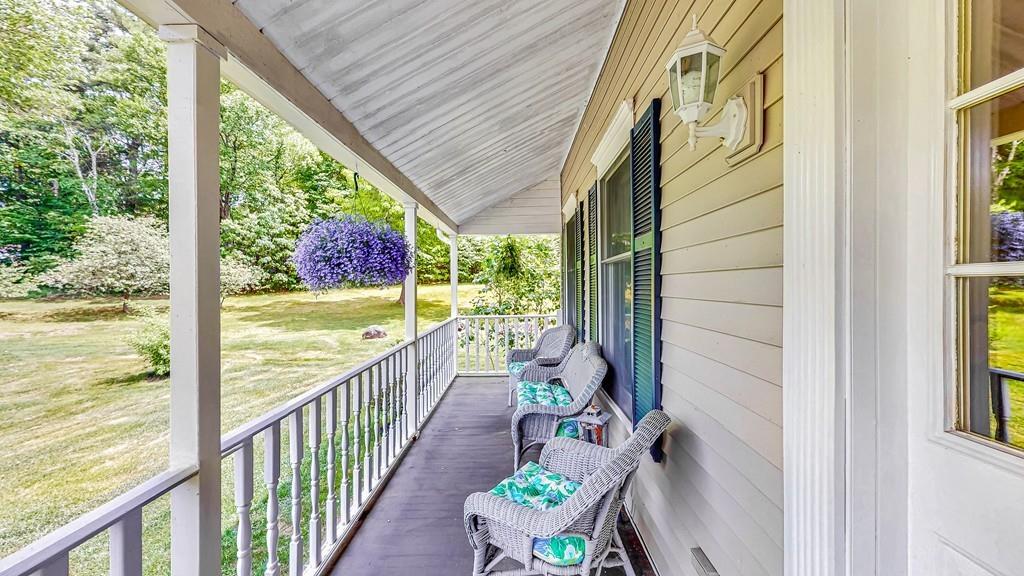 40 R Coleman Road Southampton, MA 01073 - Photo 3 of 36 Gallery Image 3
