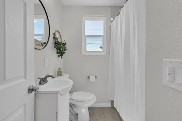 $359,900 | 906 East 19th Street, Marysville, CA 95901