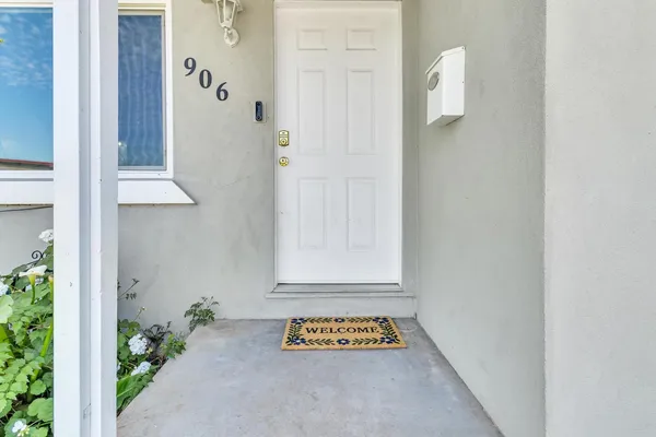 $359,900 | 906 East 19th Street, Marysville, CA 95901