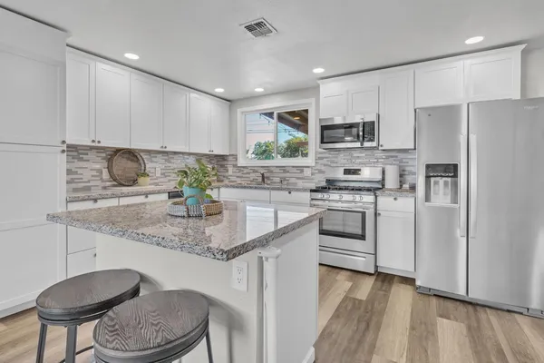 $359,900 | 906 East 19th Street, Marysville, CA 95901