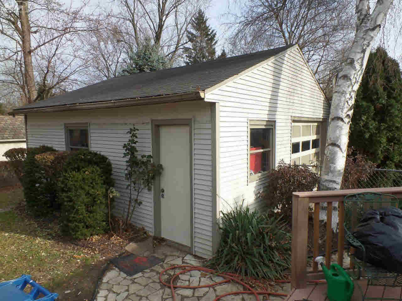 908 West Silver Lake Road Fenton, MI 48430 - Photo 6 of 30 Gallery Image 6