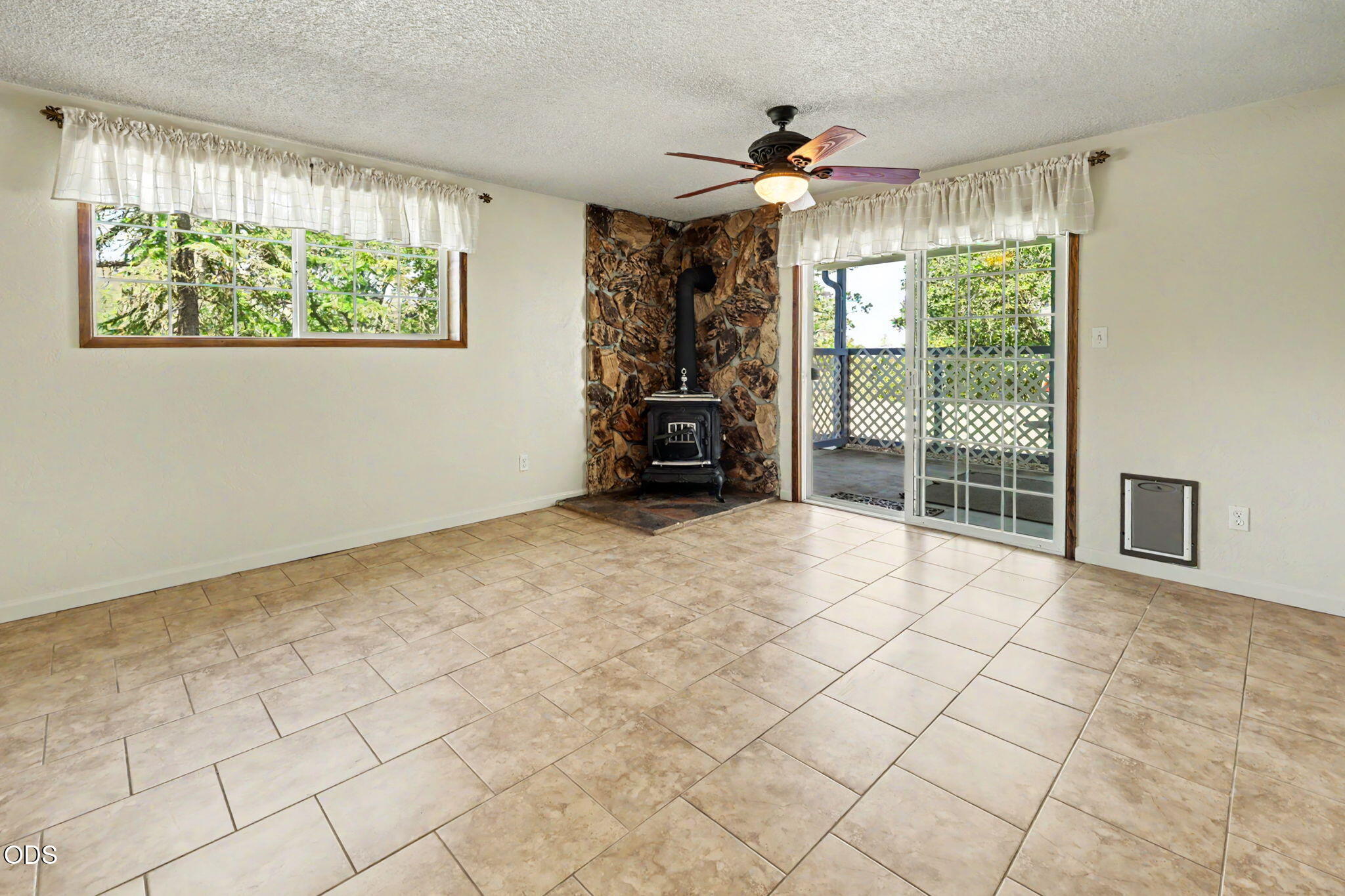 7355 Wagner Creek Road Talent, OR 97540 - Photo 29 of 73