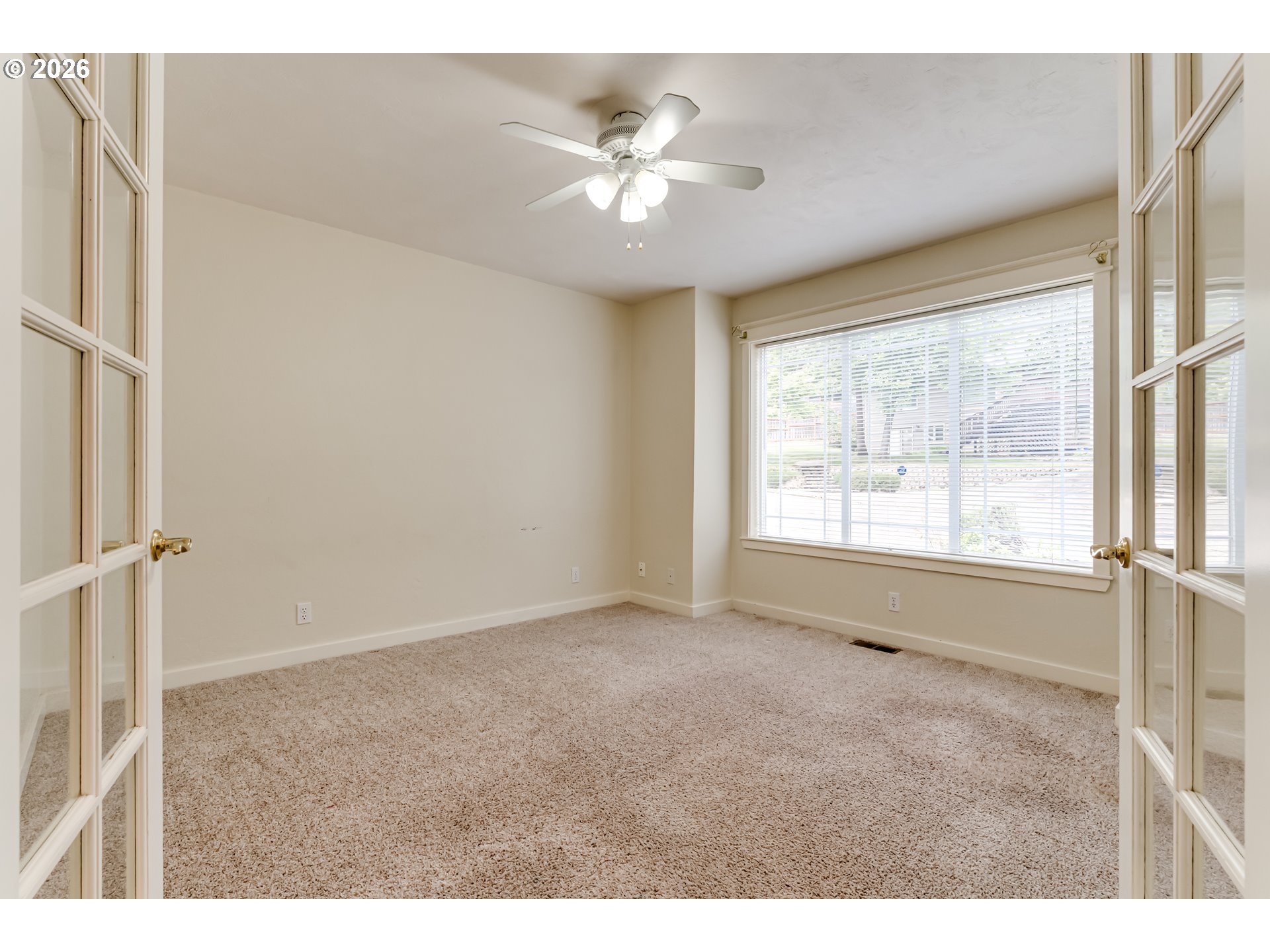 3926 Shasta View Street Eugene, OR 97405 - Photo 8 of 48