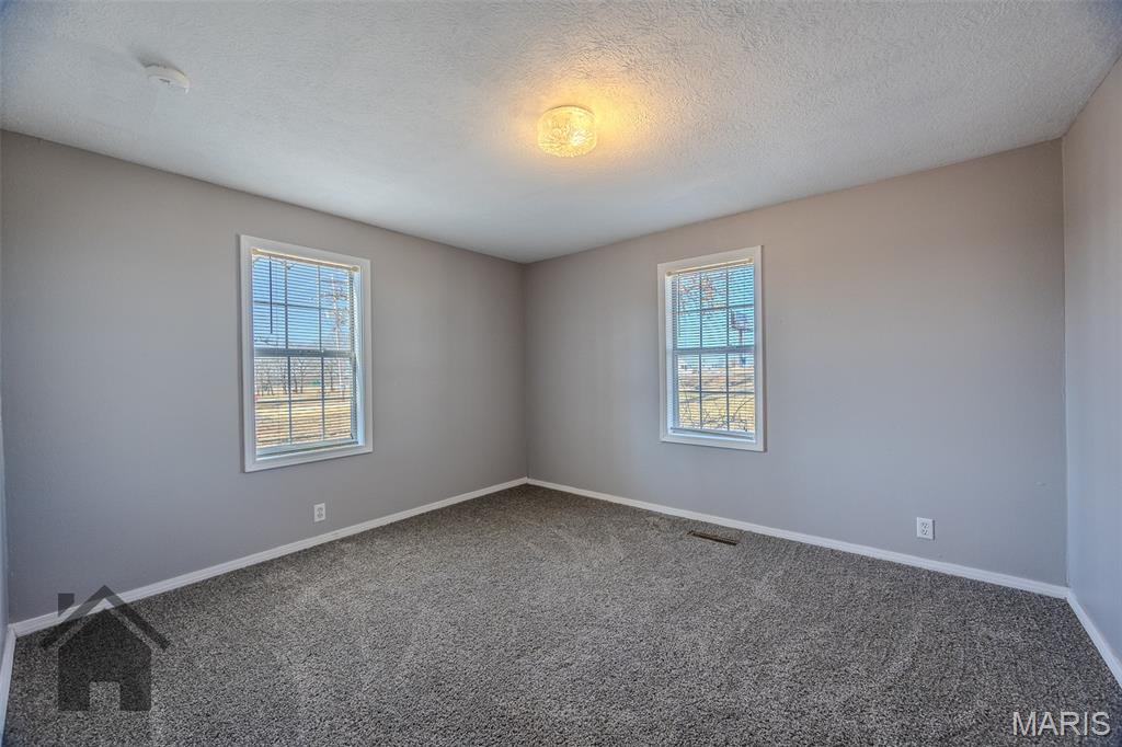 22818 Spruce Road Waynesville, MO 65583 - Photo 16 of 44