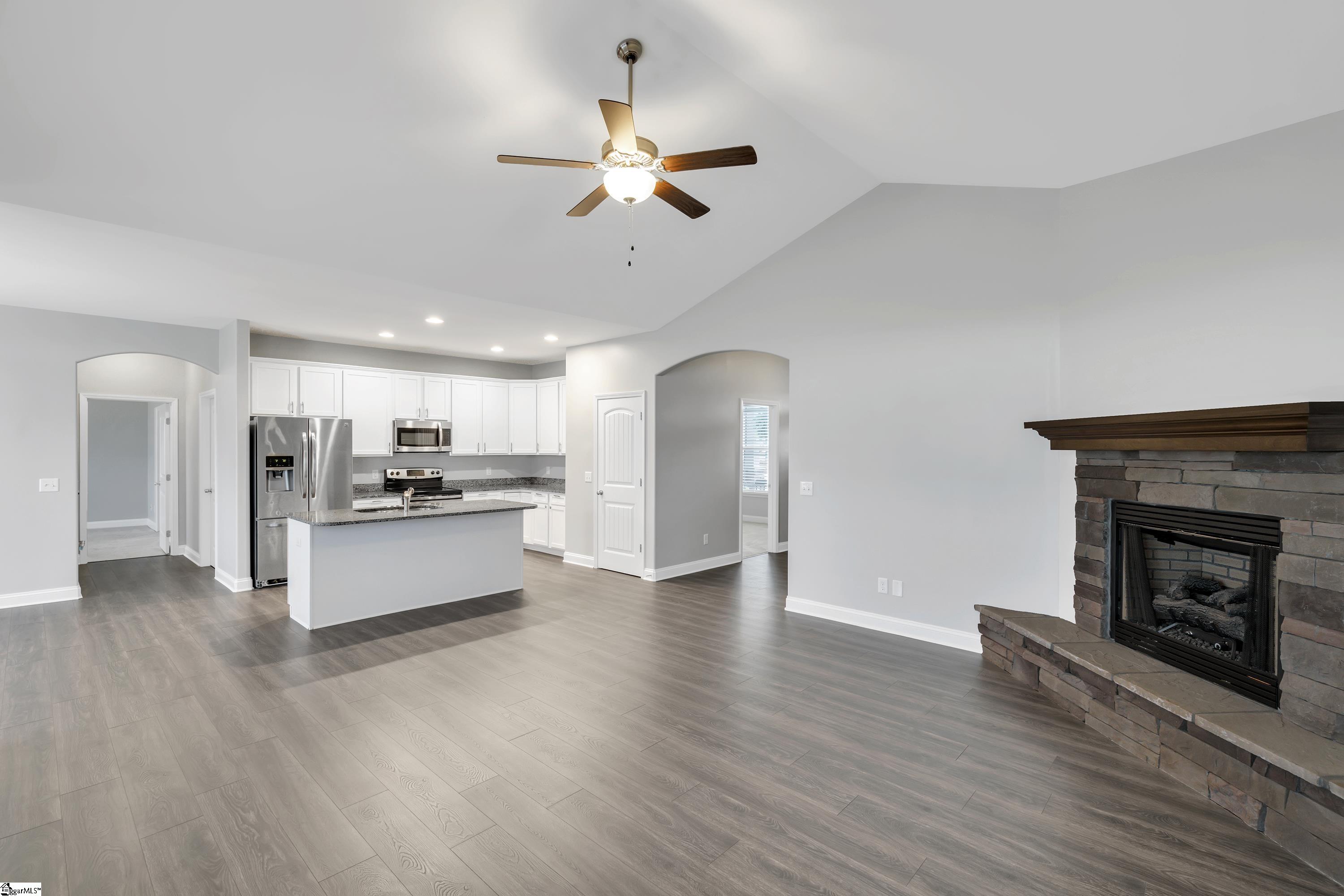 1620 Ballenger Road Wellford, SC 29385 - Photo 8 of 28