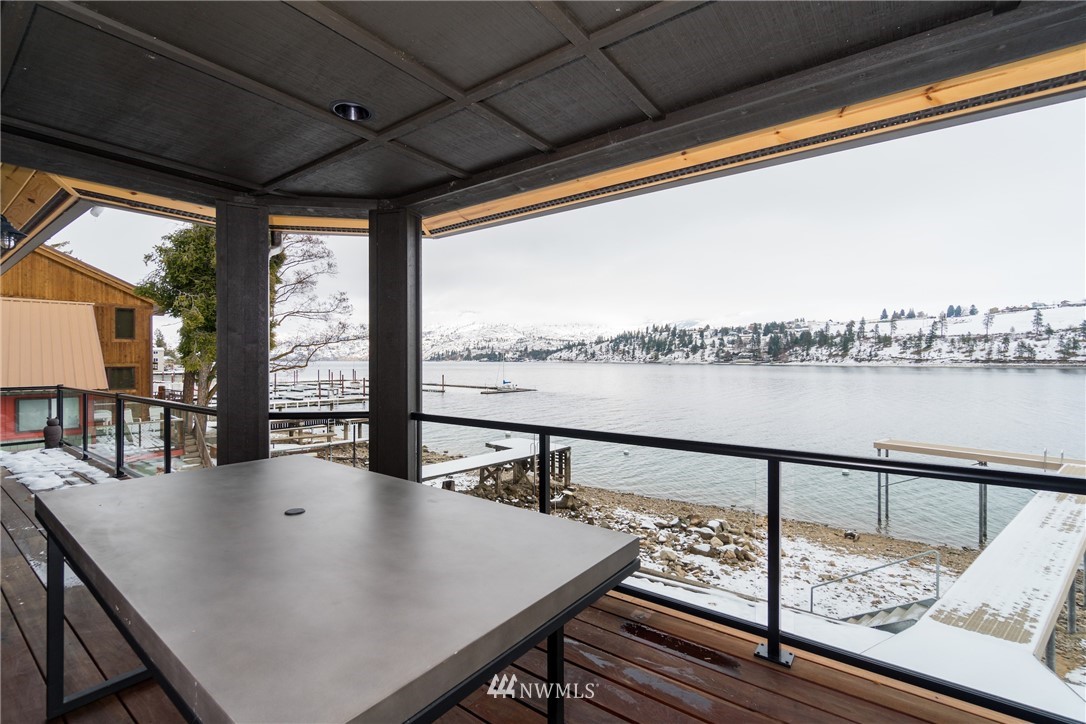 12044 South Lakeshore Road Chelan, WA 98816 - Photo 12 of 25 Gallery Image 12