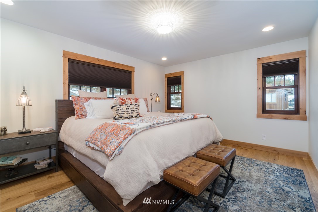 12044 South Lakeshore Road Chelan, WA 98816 - Photo 13 of 25 Gallery Image 13