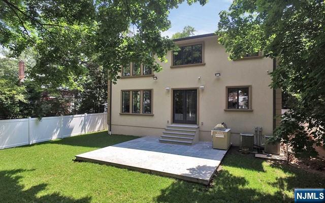 97 George Street Tenafly, NJ 07670 - Photo 23 of 25