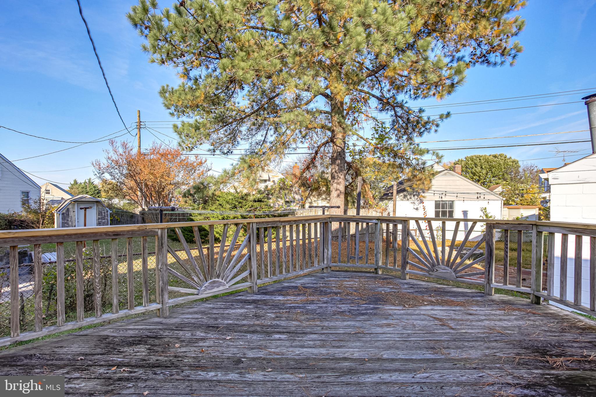 2605 Lynbrook Road Baltimore, MD 21222 - Photo 30 of 34 Rear Deck