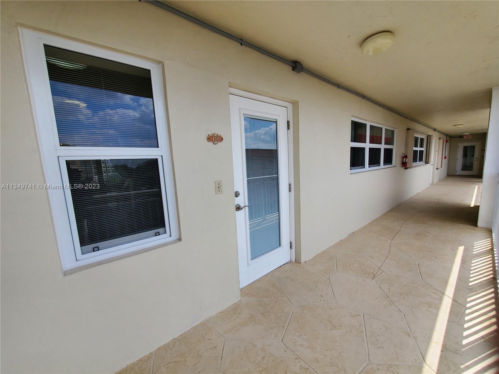 Lighthouse Point Lighthouse Point, FL 33064 - Photo 47 of 52