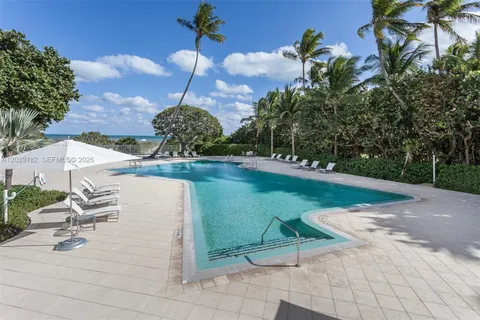 $1,499,000 | 200 Ocean Ln Drive, Unit 409, Key Biscayne, FL 33149