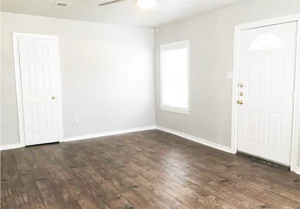 $2,025 | 718 Edgewood Drive, Bryan, TX 77802