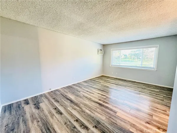 $5,950 | 16737 Pineridge Drive, Granada Hills, CA 91344