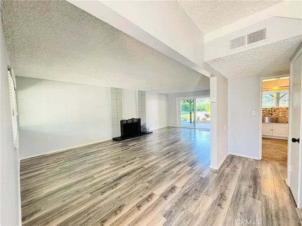 $5,950 | 16737 Pineridge Drive, Granada Hills, CA 91344