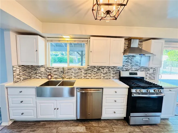 $5,950 | 16737 Pineridge Drive, Granada Hills, CA 91344