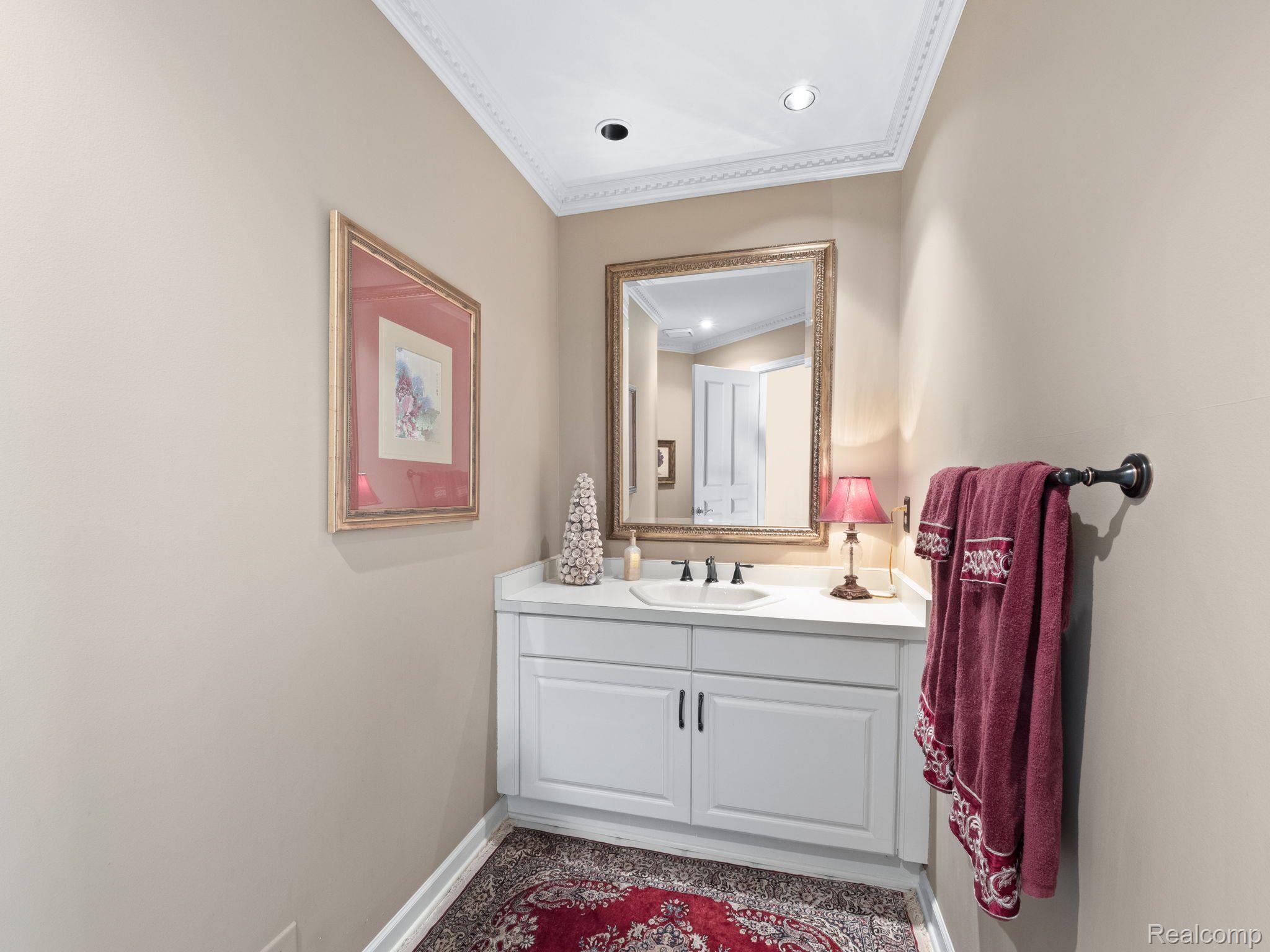 259 Pine Tree Road Lake Orion, MI 48362 - Photo 30 of 46 Gallery Image 30