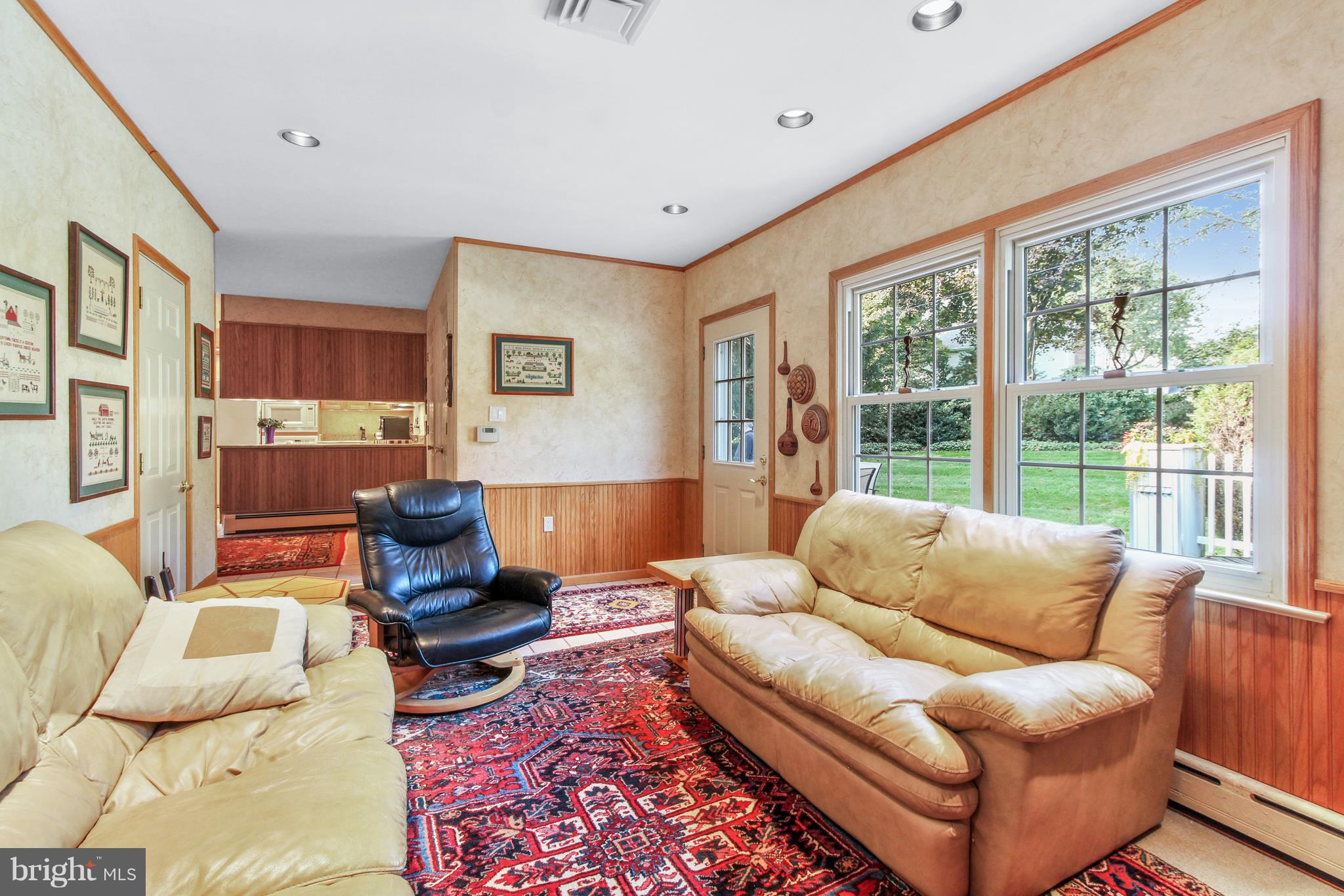 2846 Brookfield Road Lancaster, PA 17601 - Photo 17 of 29 a living room with furniture and a large window