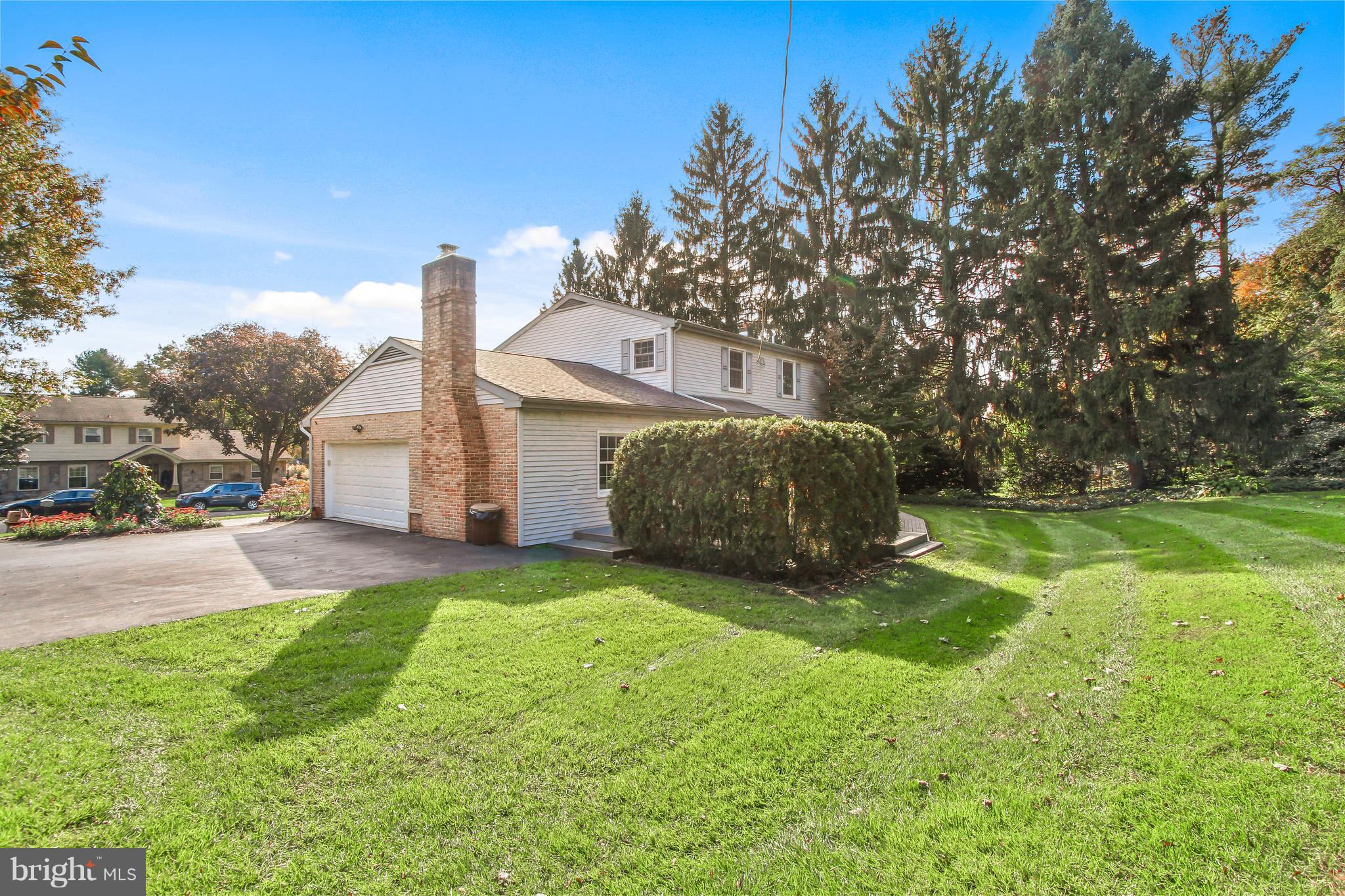 2846 Brookfield Road Lancaster, PA 17601 - Photo 26 of 29 a view of a house with a yard and garage