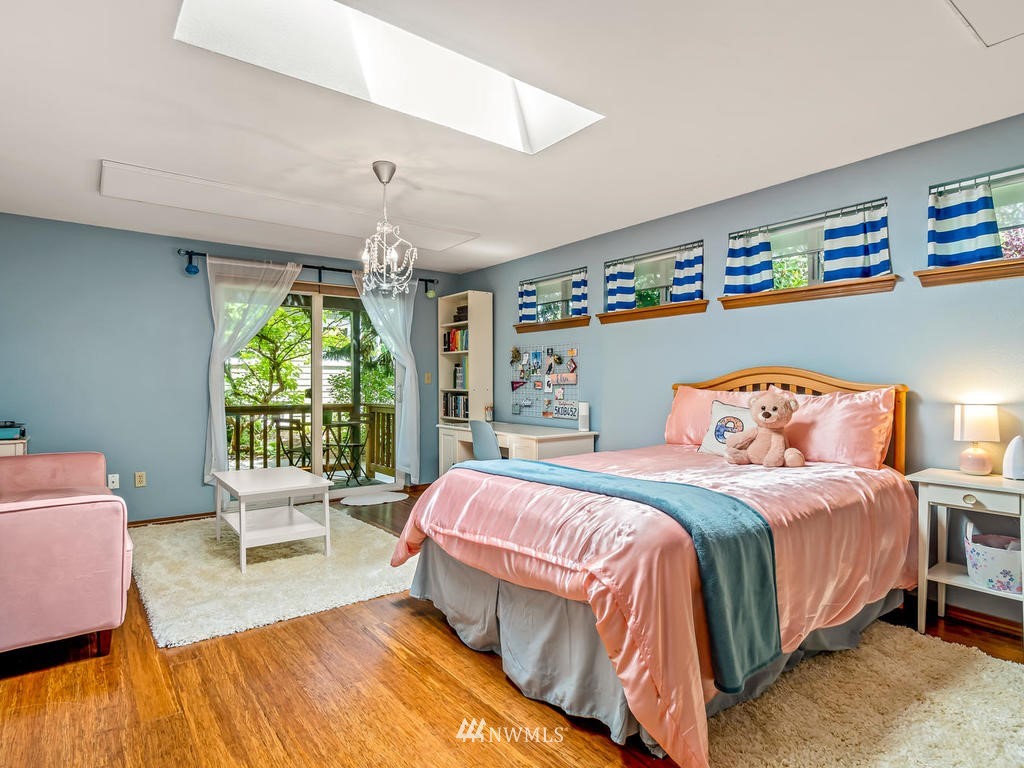 4502 Southwest Findlay Street Seattle, WA 98136 - Photo 14 of 26 Gallery Image 14