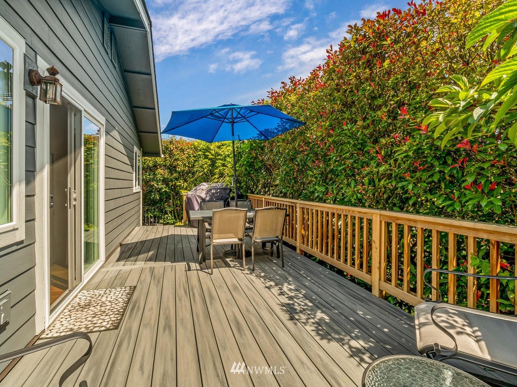 4502 Southwest Findlay Street Seattle, WA 98136 - Photo 16 of 26 Gallery Image 16