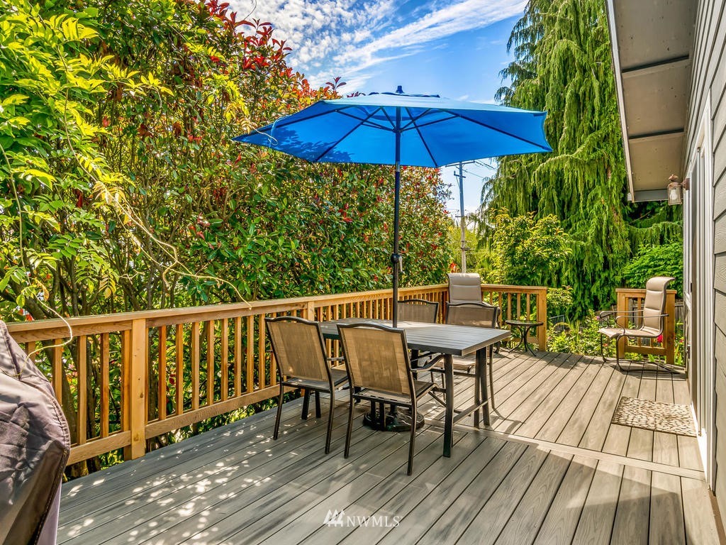 4502 Southwest Findlay Street Seattle, WA 98136 - Photo 17 of 26 Gallery Image 17