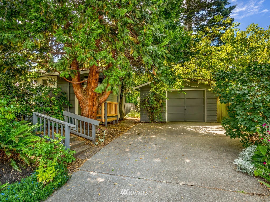 4502 Southwest Findlay Street Seattle, WA 98136 - Photo 20 of 26 Gallery Image 20
