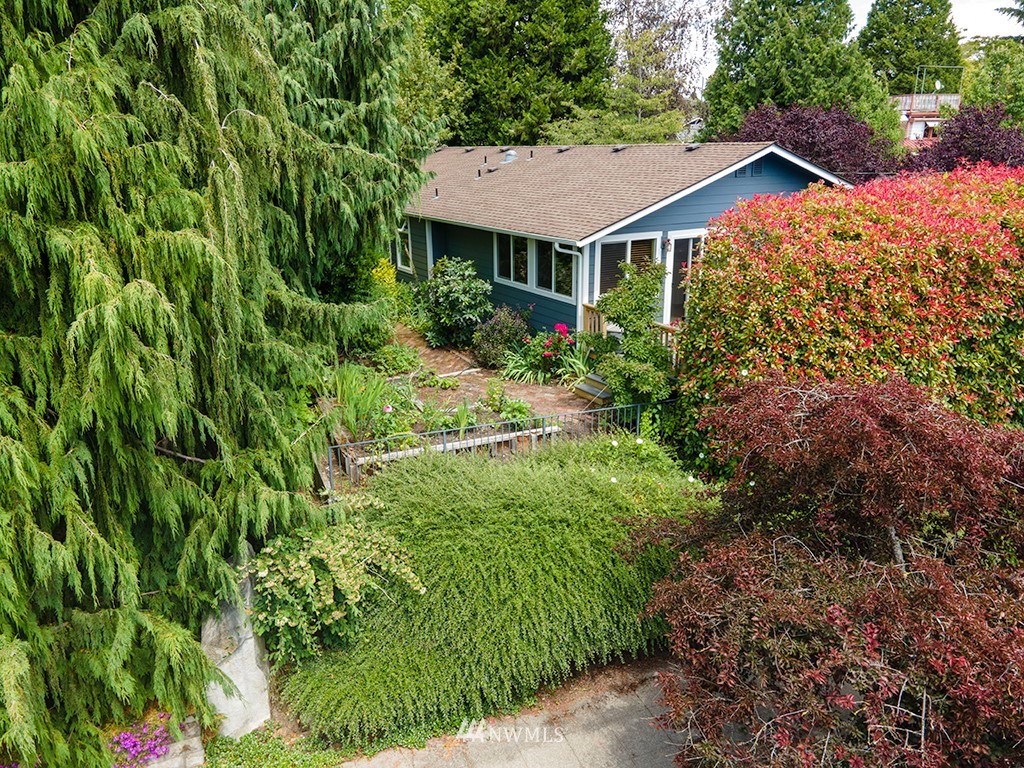 4502 Southwest Findlay Street Seattle, WA 98136 - Photo 23 of 26 Gallery Image 23
