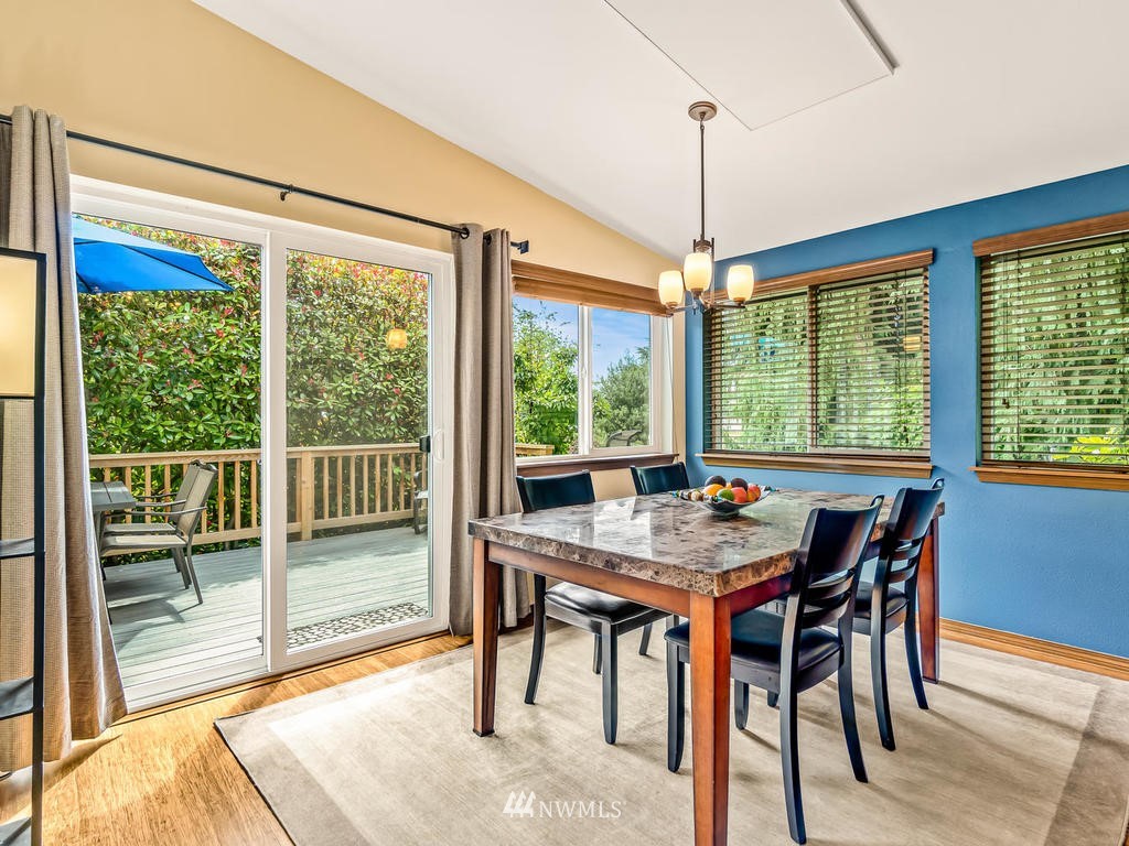 4502 Southwest Findlay Street Seattle, WA 98136 - Photo 7 of 26 Gallery Image 7