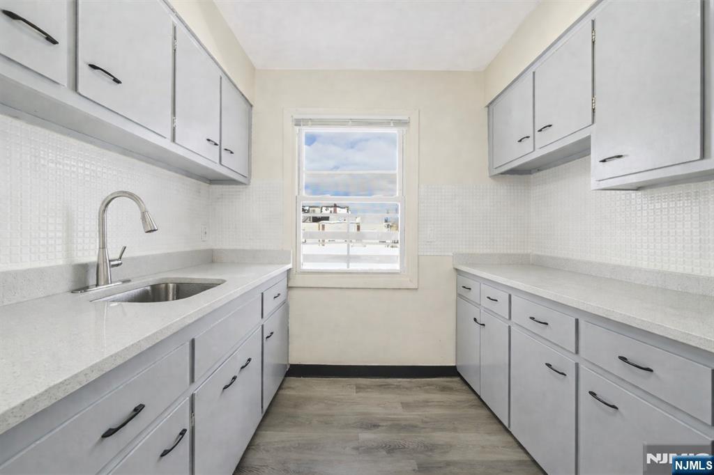 207 Park Avenue, Unit C1 Rutherford, NJ 07070 - Photo 7 of 10