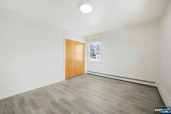 $1,950 | 207 Park Avenue, Unit C1, Rutherford, NJ 07070