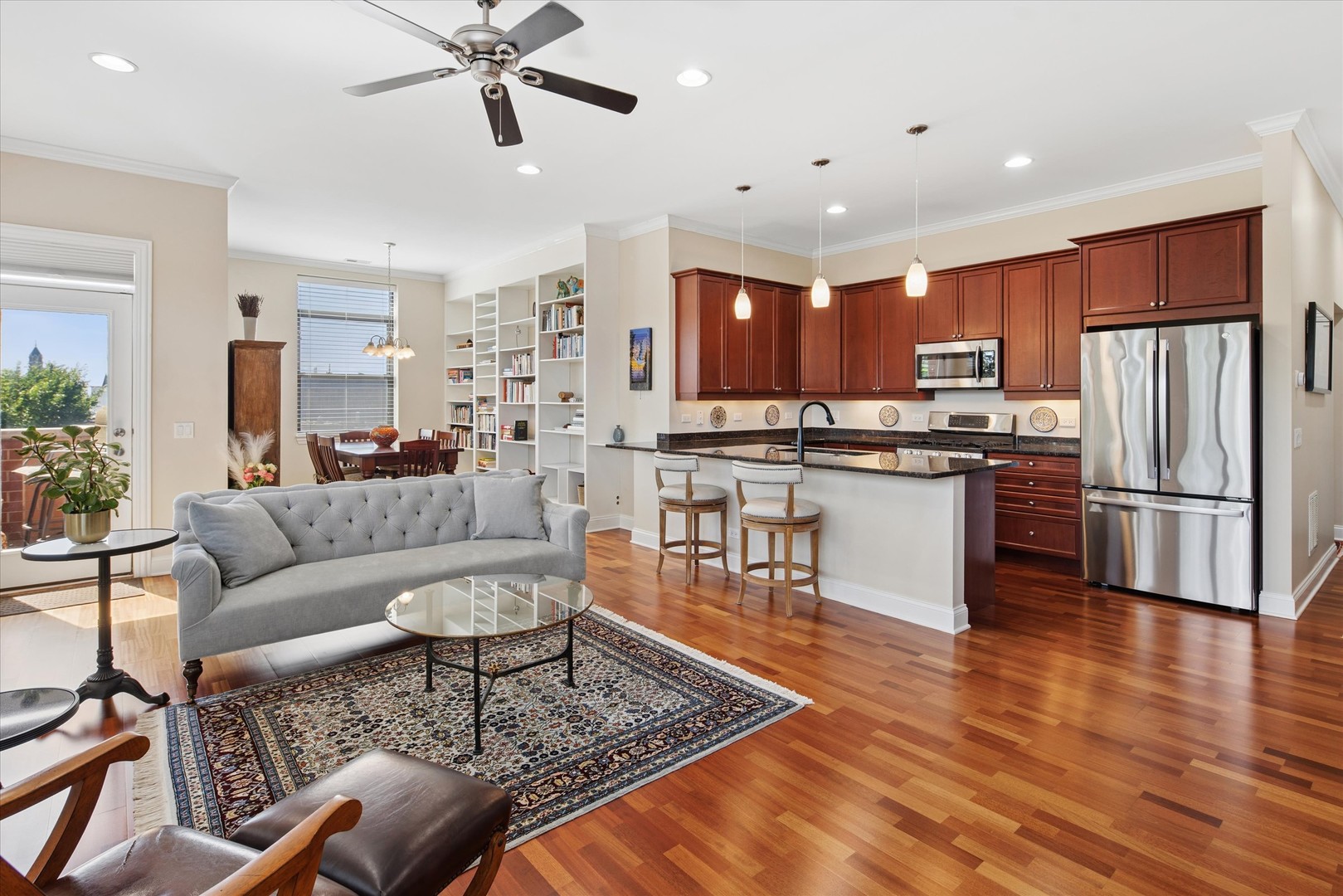 1908 West Irving Park Road, Unit 402 Chicago, IL 60613 - Photo 6 of 24