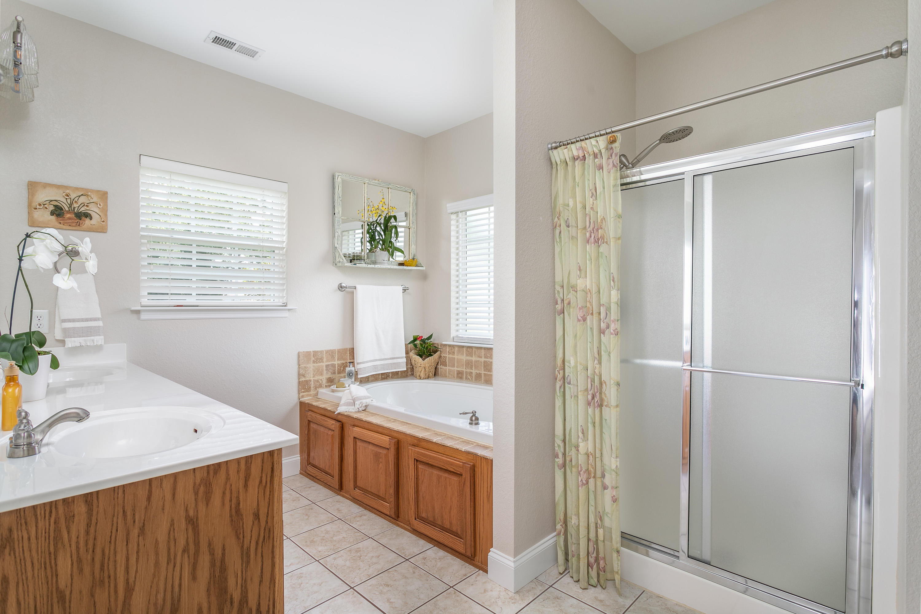 32 Clear Creek Road Flintstone, GA 30725 - Photo 9 of 29 32 Clear Creek_Master Bathroom_by 161 Ph