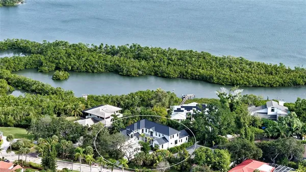 $4,195,000 | 656 Tropical Circle, Sarasota, FL 34242