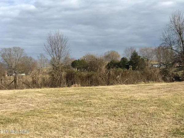 $1,100,000 | 301 Smith Drive, Harrogate, TN 37752