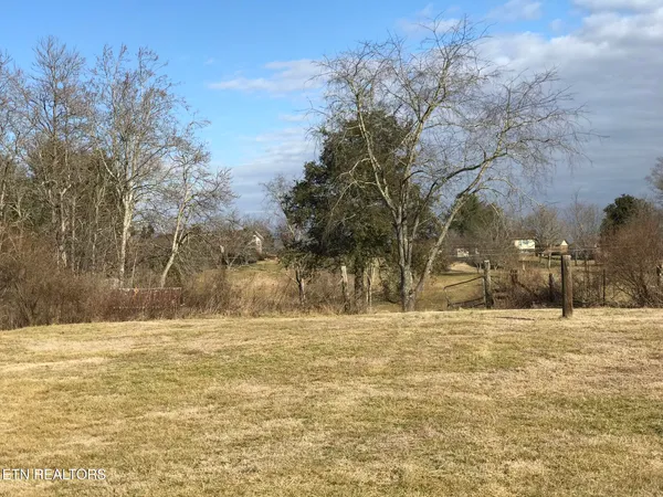 $1,100,000 | 301 Smith Drive, Harrogate, TN 37752