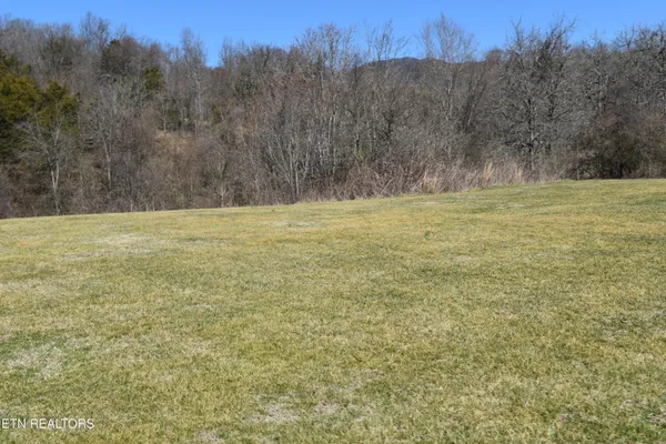 $1,100,000 | 301 Smith Drive, Harrogate, TN 37752