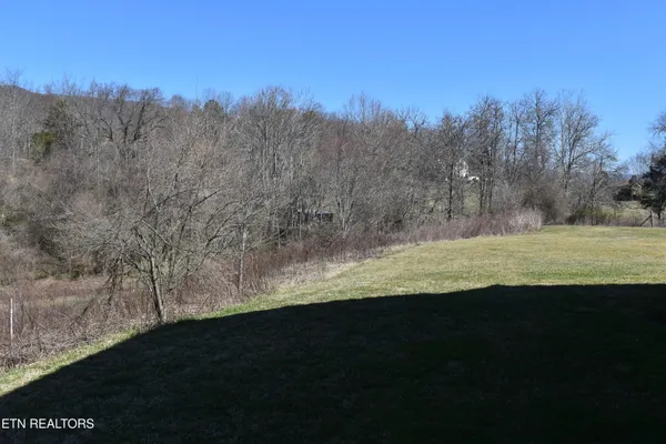 $1,100,000 | 301 Smith Drive, Harrogate, TN 37752