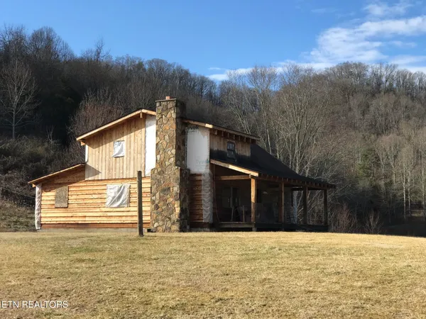 $1,100,000 | 301 Smith Drive, Harrogate, TN 37752