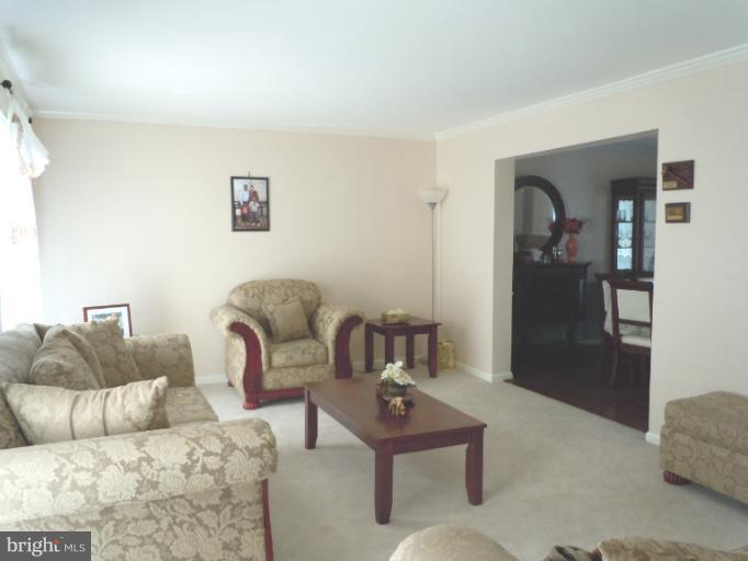 14417 Pebblestone Drive Silver Spring, MD 20905 - Photo 2 of 16 Living Room