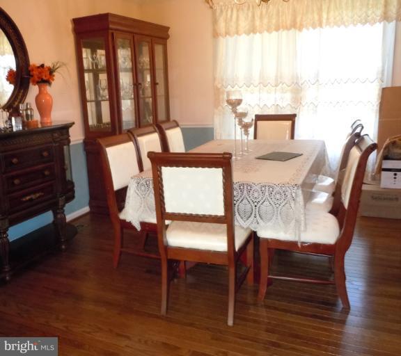 14417 Pebblestone Drive Silver Spring, MD 20905 - Photo 5 of 16 Dining Room