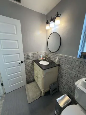 $1,500 | 2200 Taylor Street, Unit 104, Hollywood, FL 33020