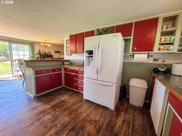 $285,000 | 221 Cottonwood Street, Mount Vernon, OR 97865