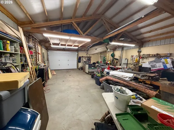 $285,000 | 221 Cottonwood Street, Mount Vernon, OR 97865