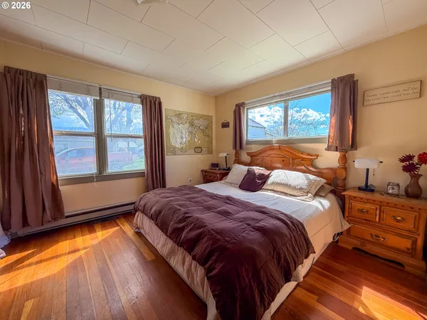 $285,000 | 221 Cottonwood Street, Mount Vernon, OR 97865