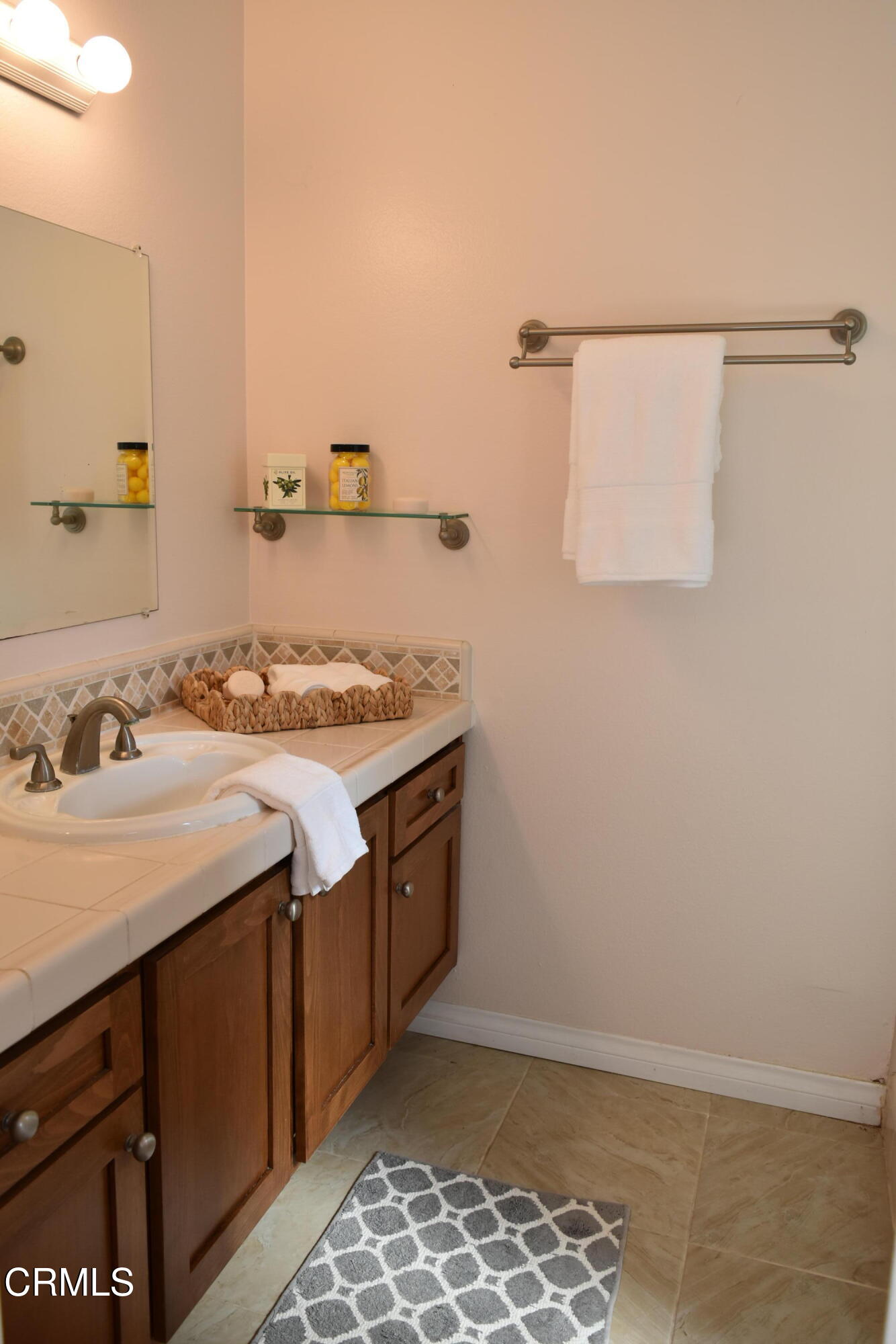 1101 Novato Drive Oxnard, CA 93035 - Photo 17 of 28 DSC_0269