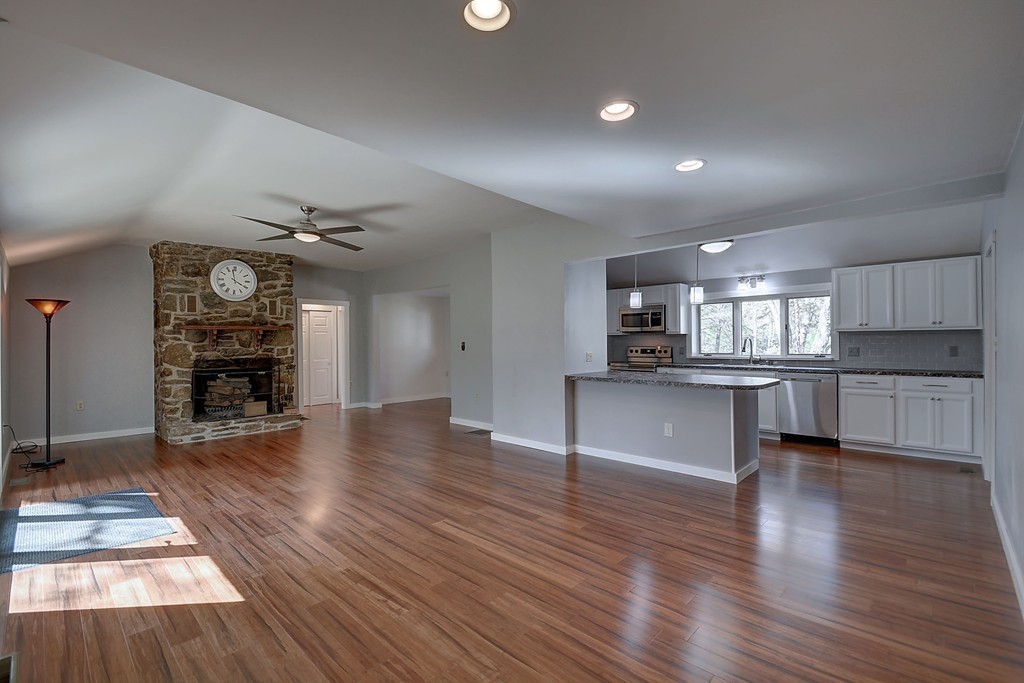 9 Bennett Road Holland, MA 01521 - Photo 12 of 26